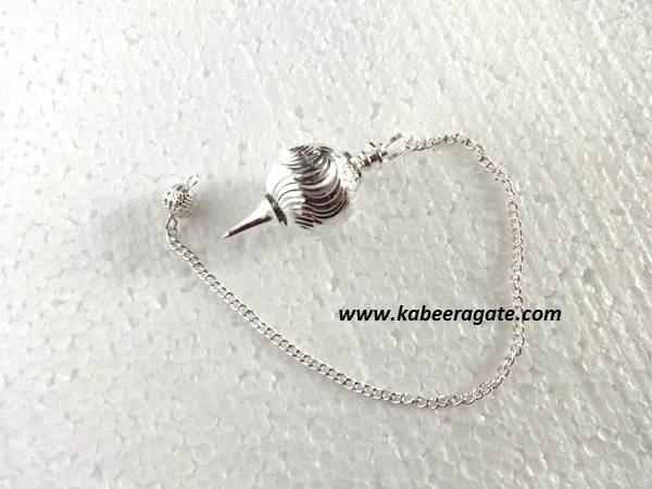 Shiny Silver Ball Pendulum